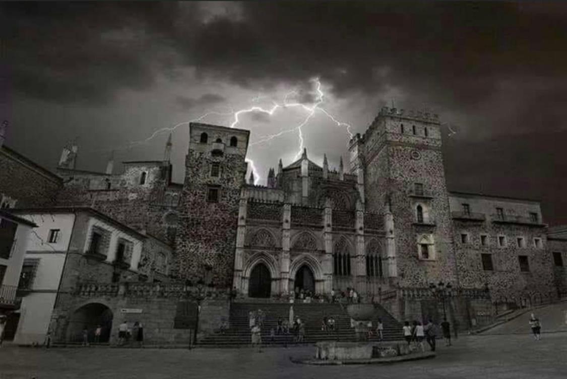 El Patio De Los Naranjos Guadalupe  Zewnętrze zdjęcie